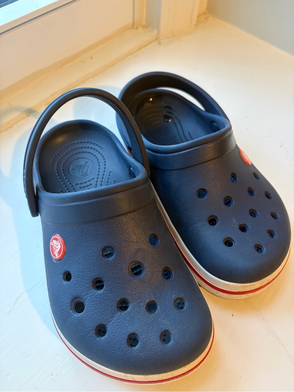 CROCS Kids Navy Comfort Clog - Breathable Slip-On Shoe Size 1